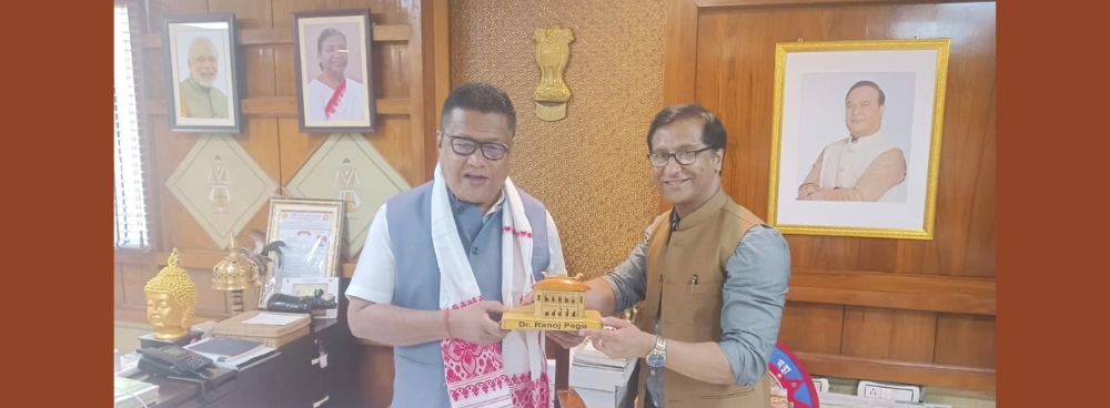 Hon'ble Director, RGIPT interacts with the Hon'ble Education Minister, Government of Assam, Dr Ranoj Pegu; to discuss educational strategies with enhancement of student employability in the region