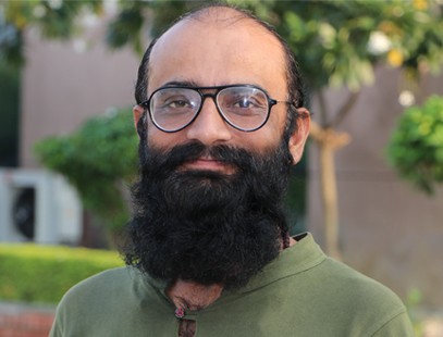 Dr Amarish Dubey
