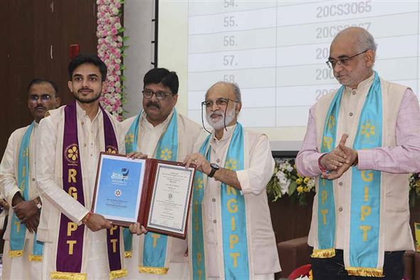 8th Convocation Ceremony